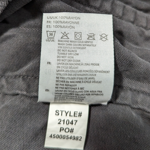 FOX rayon shorts - Picture 6 of 6